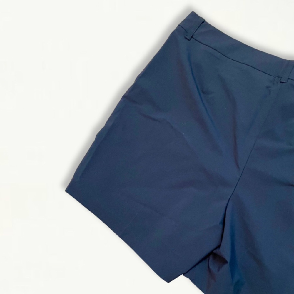 SOLD J. Lindeberg Gwen Short Micro Women’s Athletic Golf Shorts Navy + White - Picture 9 of 16